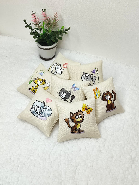 Luxury pillows for Blythe, doll 1/6 scale, animals, cats pillows