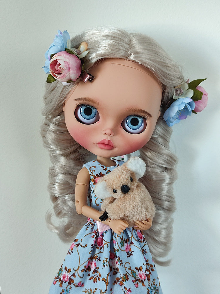 Custom Blythe doll with flowers in blonde hair