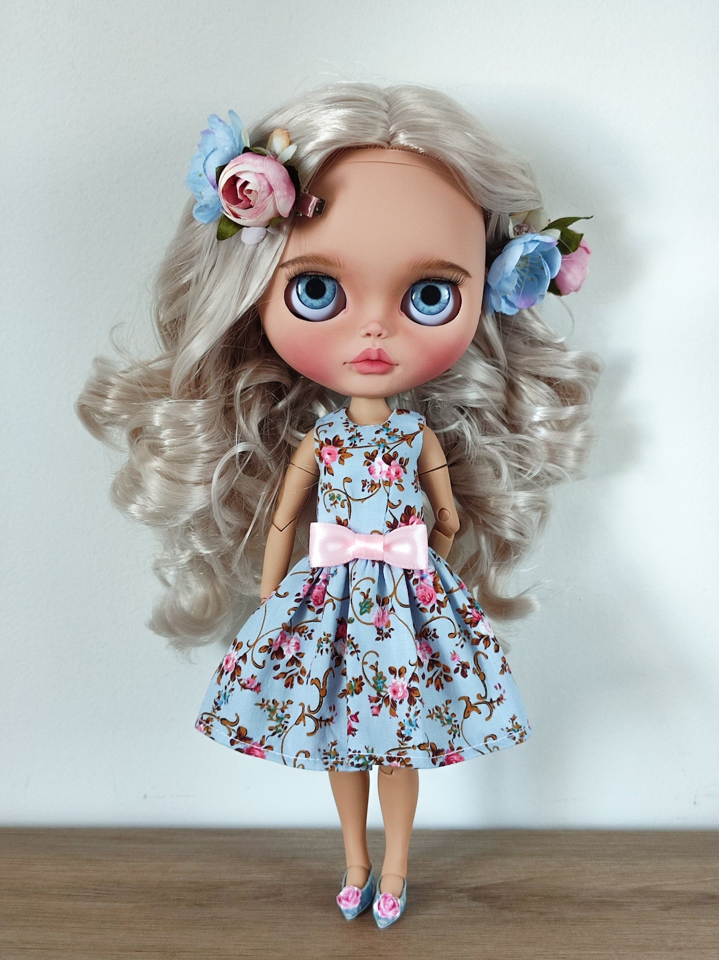 Custom blythe doll with blonde wavy hair in blue dress, whole figure